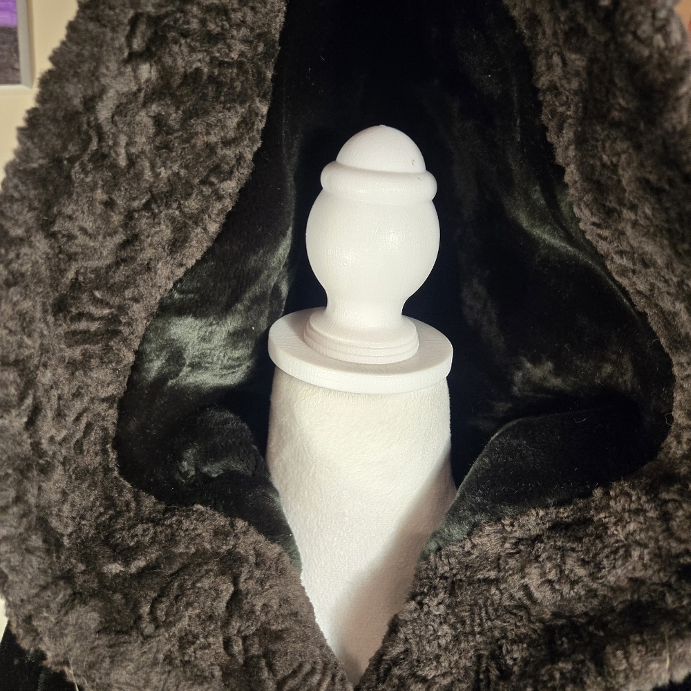 Faux Fur Hooded Cape Borgazia Sportowne Velvet Union Made - Picture 7 of 14